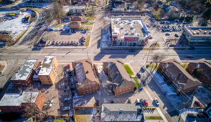 Aerial view of 320 and 322 Lakeshore Road West near Lakeshore Road West in Mississauga