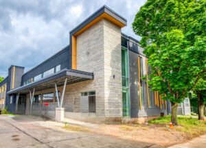 Modern medical office building exterior at 401 Victoria Avenue North in Hamilton, Ontario